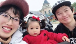 国产夫妻自拍在线,私密生活瞬间，揭秘家庭情感世界